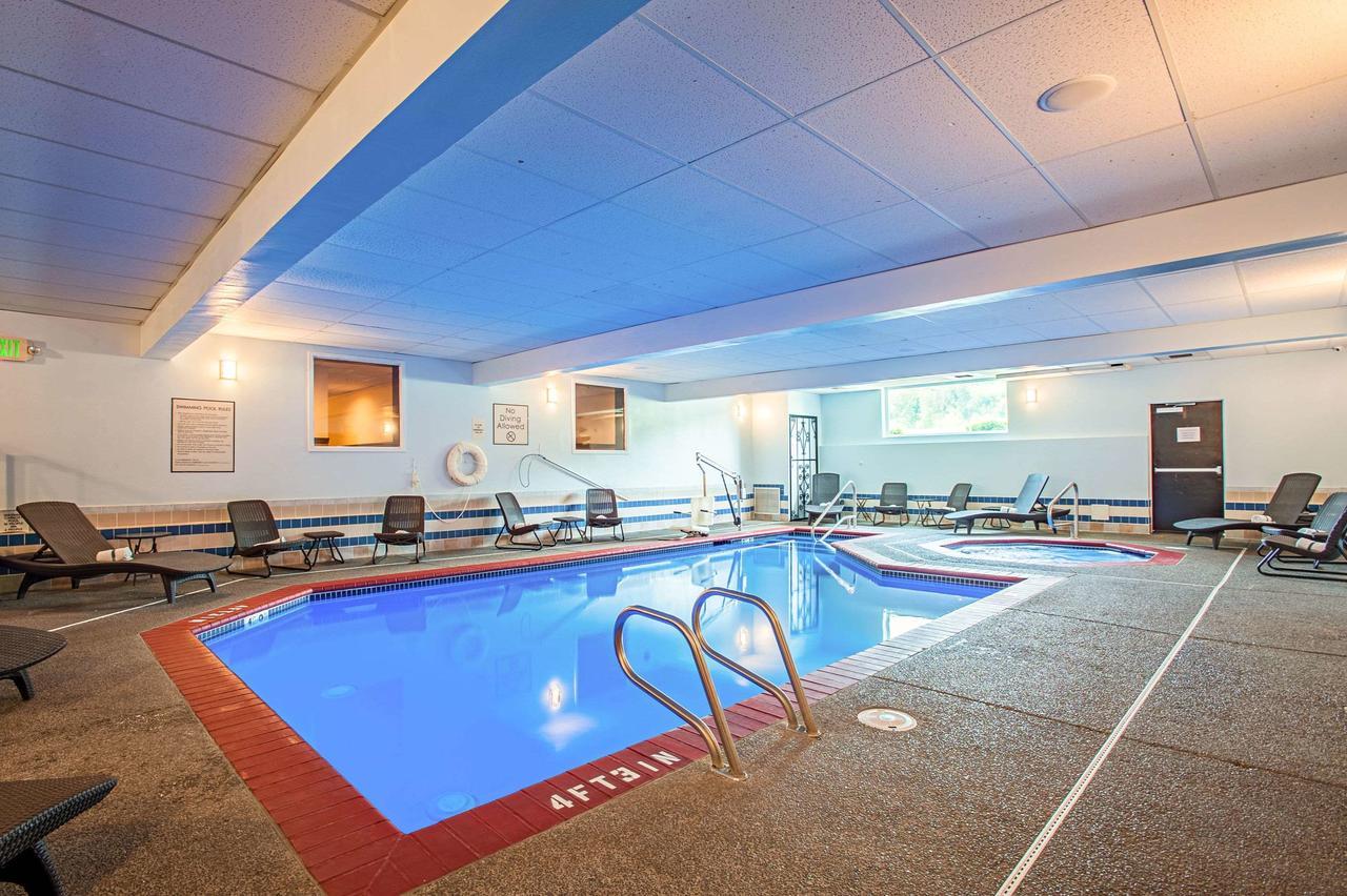 Comfort Inn & Suites Pacific - Auburn Екстер'єр фото
