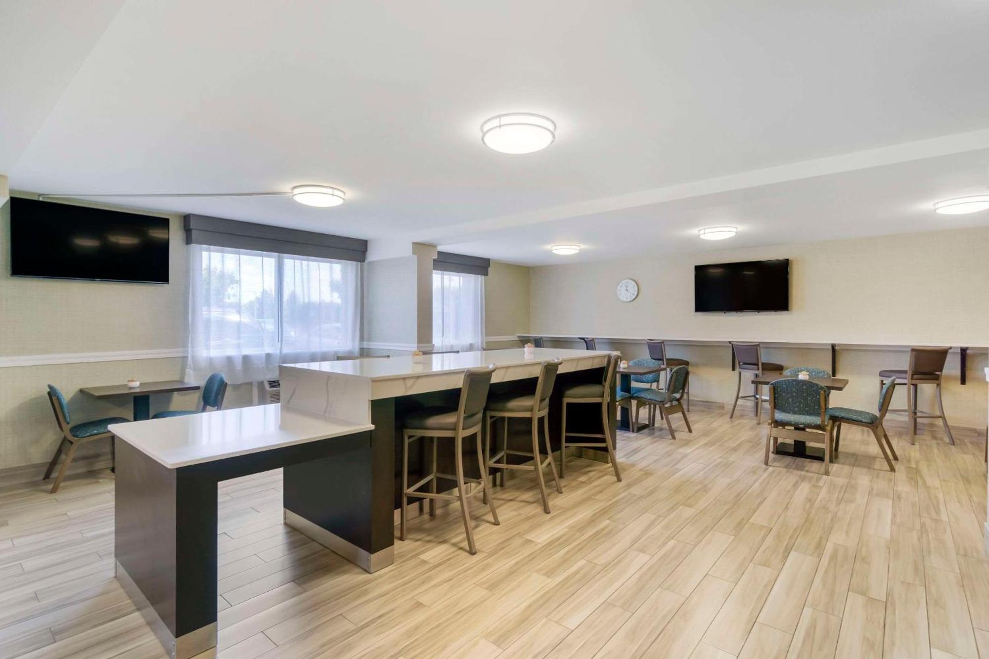 Comfort Inn & Suites Pacific - Auburn Екстер'єр фото