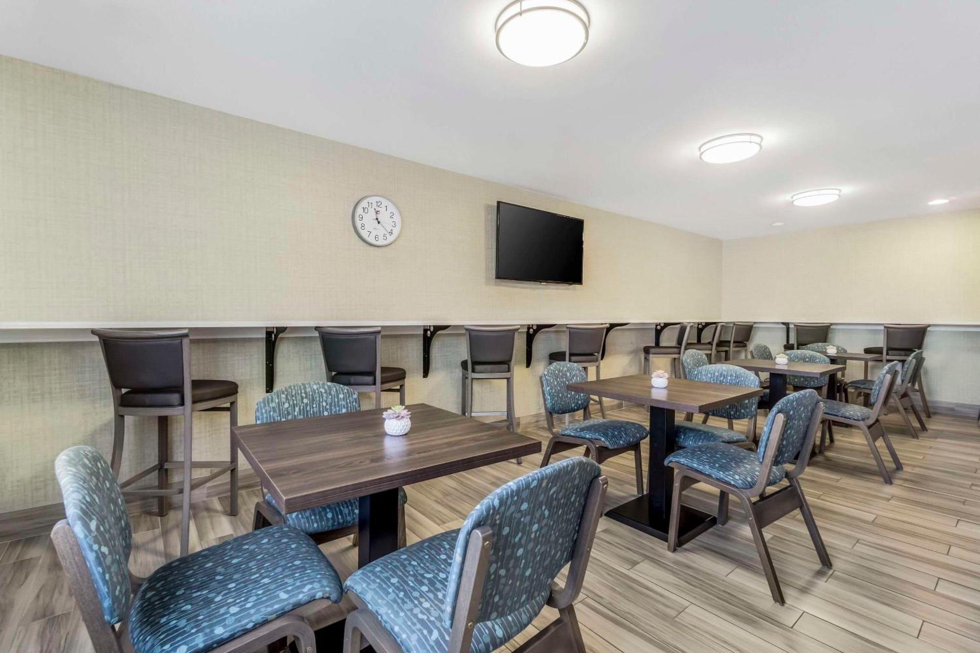 Comfort Inn & Suites Pacific - Auburn Екстер'єр фото