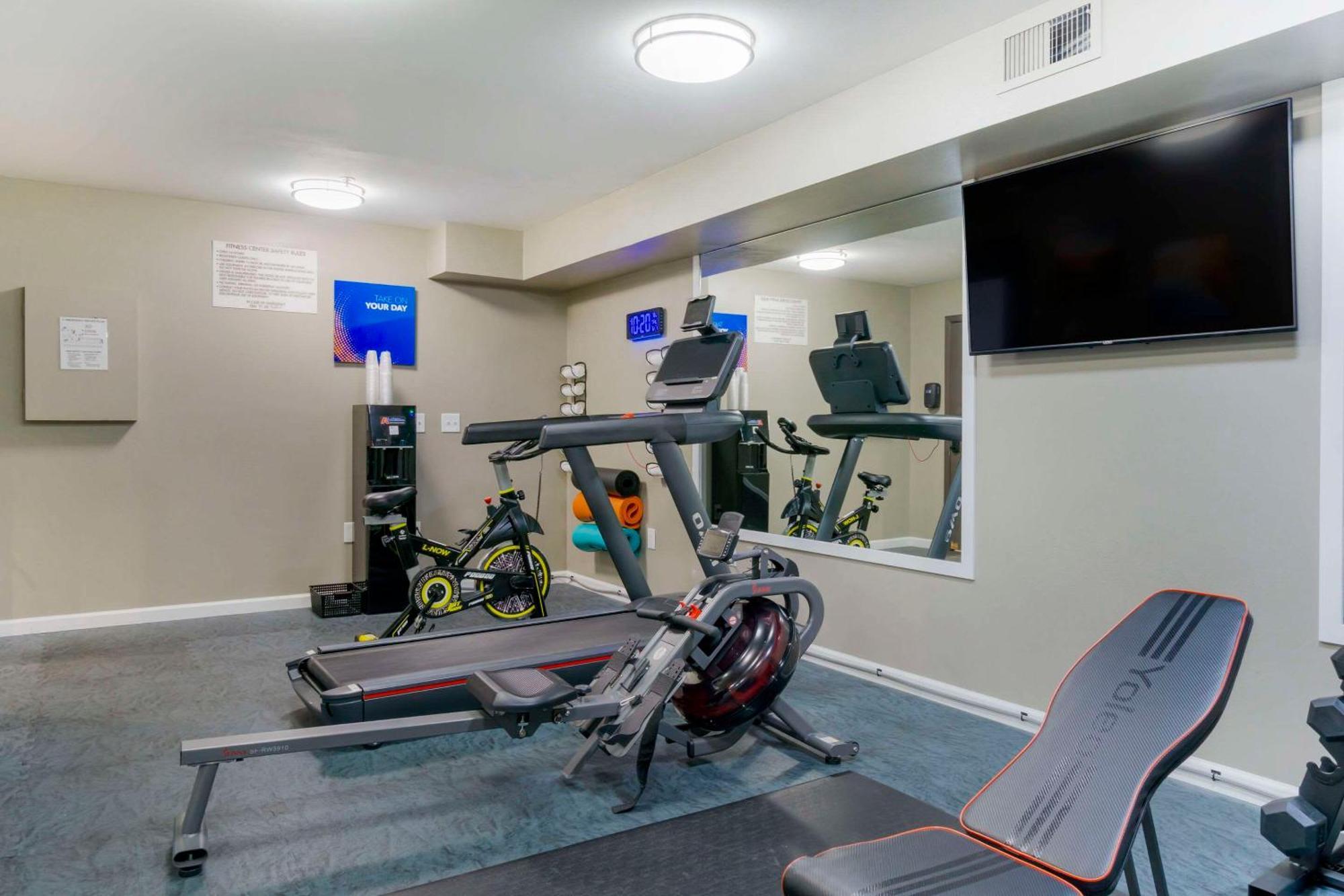 Comfort Inn & Suites Pacific - Auburn Екстер'єр фото