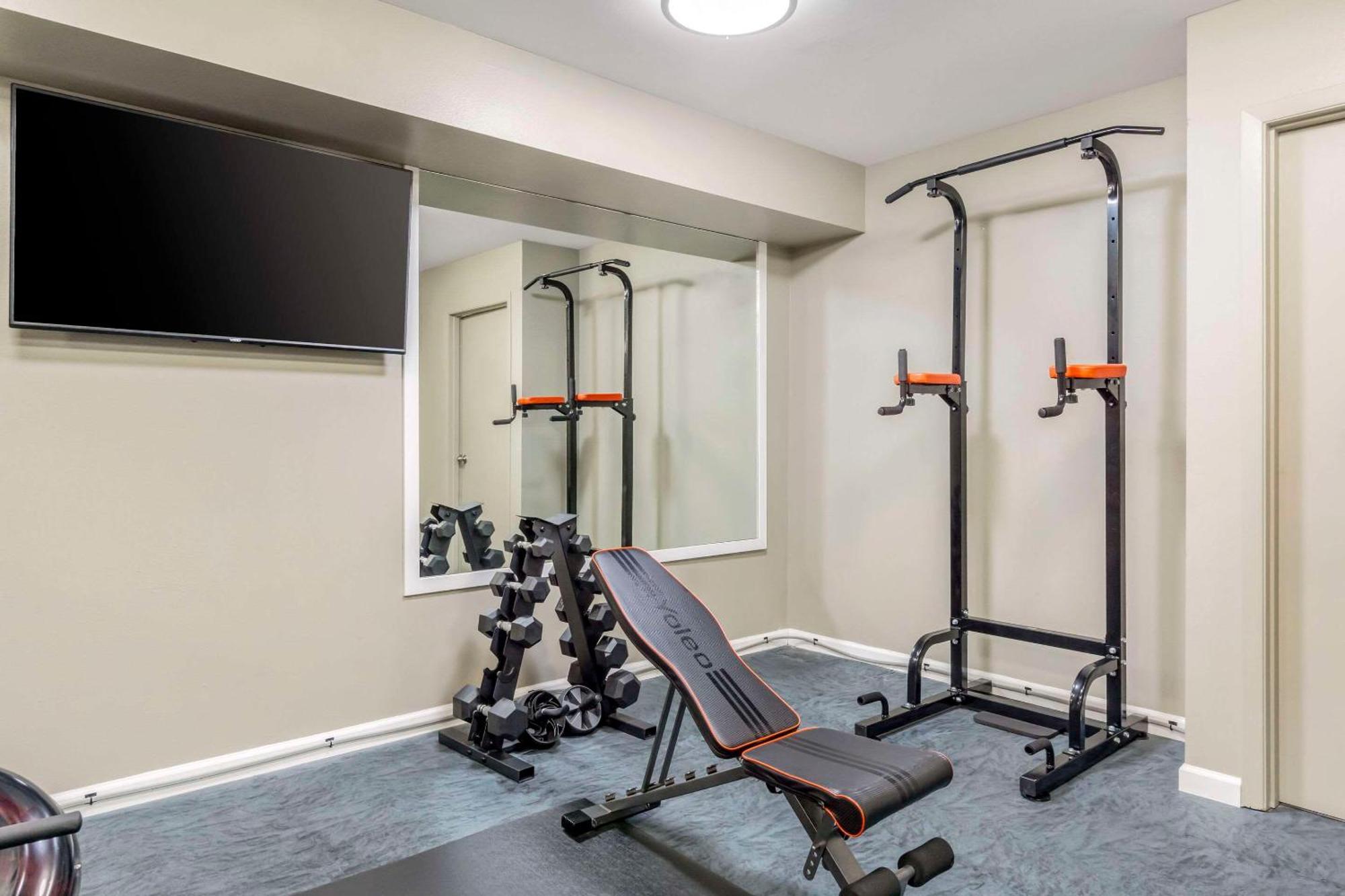 Comfort Inn & Suites Pacific - Auburn Екстер'єр фото
